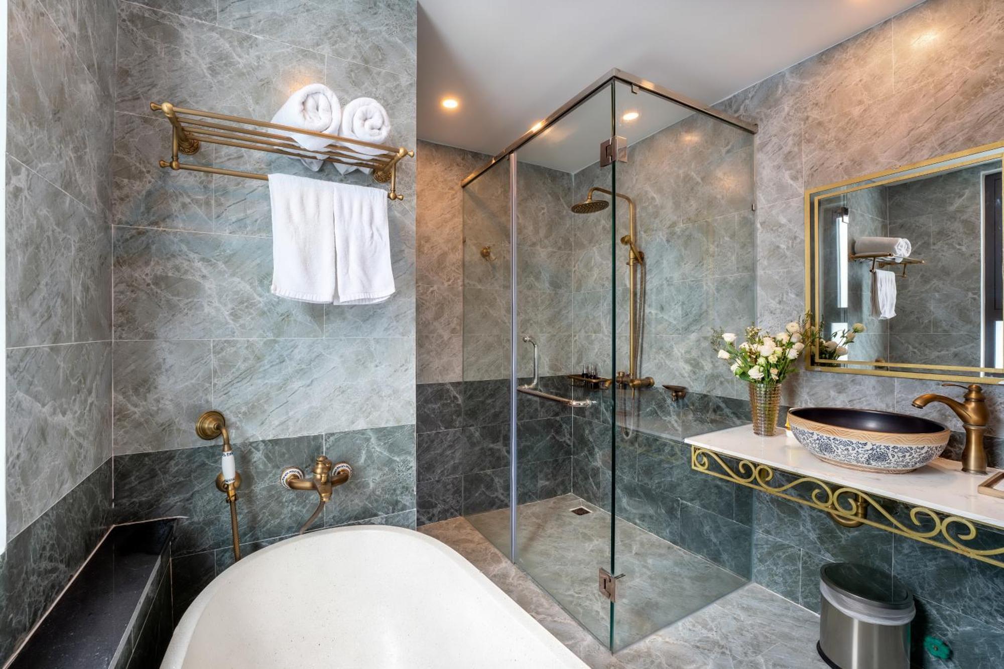 Ha Royal Boutique Hotel & Spa 会安 外观 照片